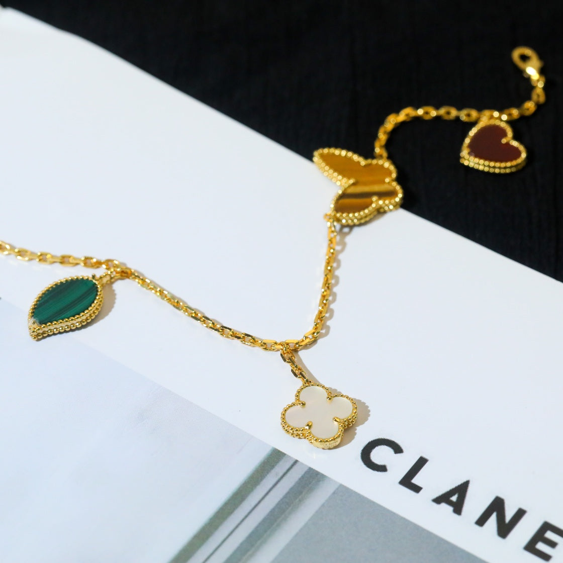 [Am jewelry]LUCKY SPRING 5 MOTIF GOLD BRACELET