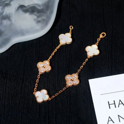 [Am jewelry]CLOVER WHITE PEARL MOP 5 MOTIF BRACELET COLLECTION
