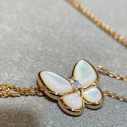 [Am jewelry]BUTTERFLY MOP DIAMOND NECKLACE
