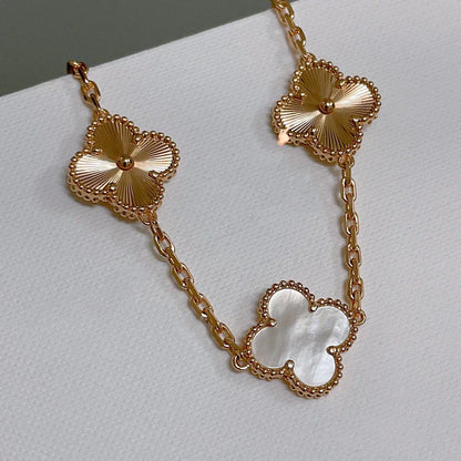[Am jewelry]CLOVER WHITE PEARL MOP 5 MOTIF BRACELET COLLECTION