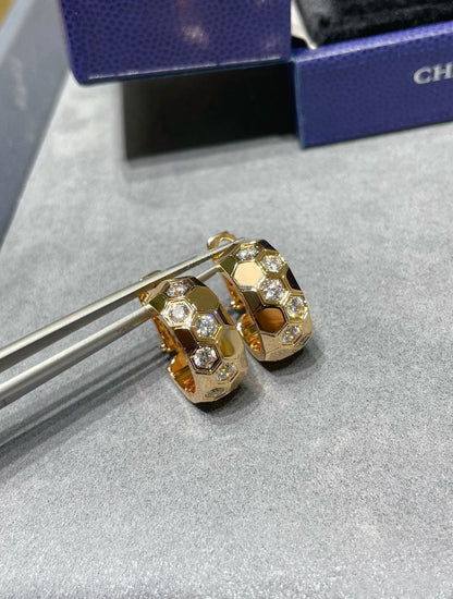 [Am jewelry]BEE LOVE DIAMOND HOOP EARRINGS