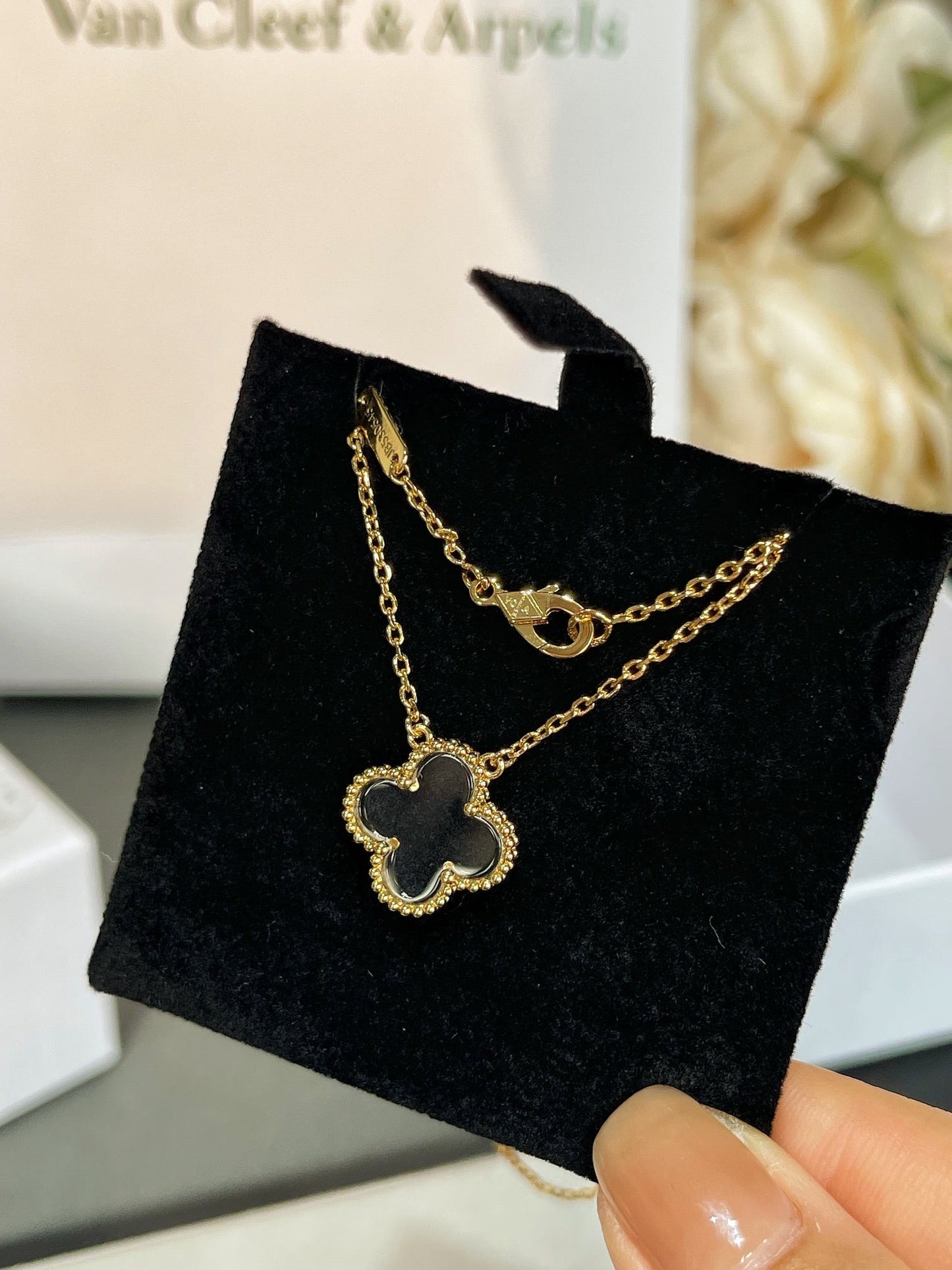 [Am jewelry]CLOVER ROCK CRYSTAL ROSE GOLD NECKLACE