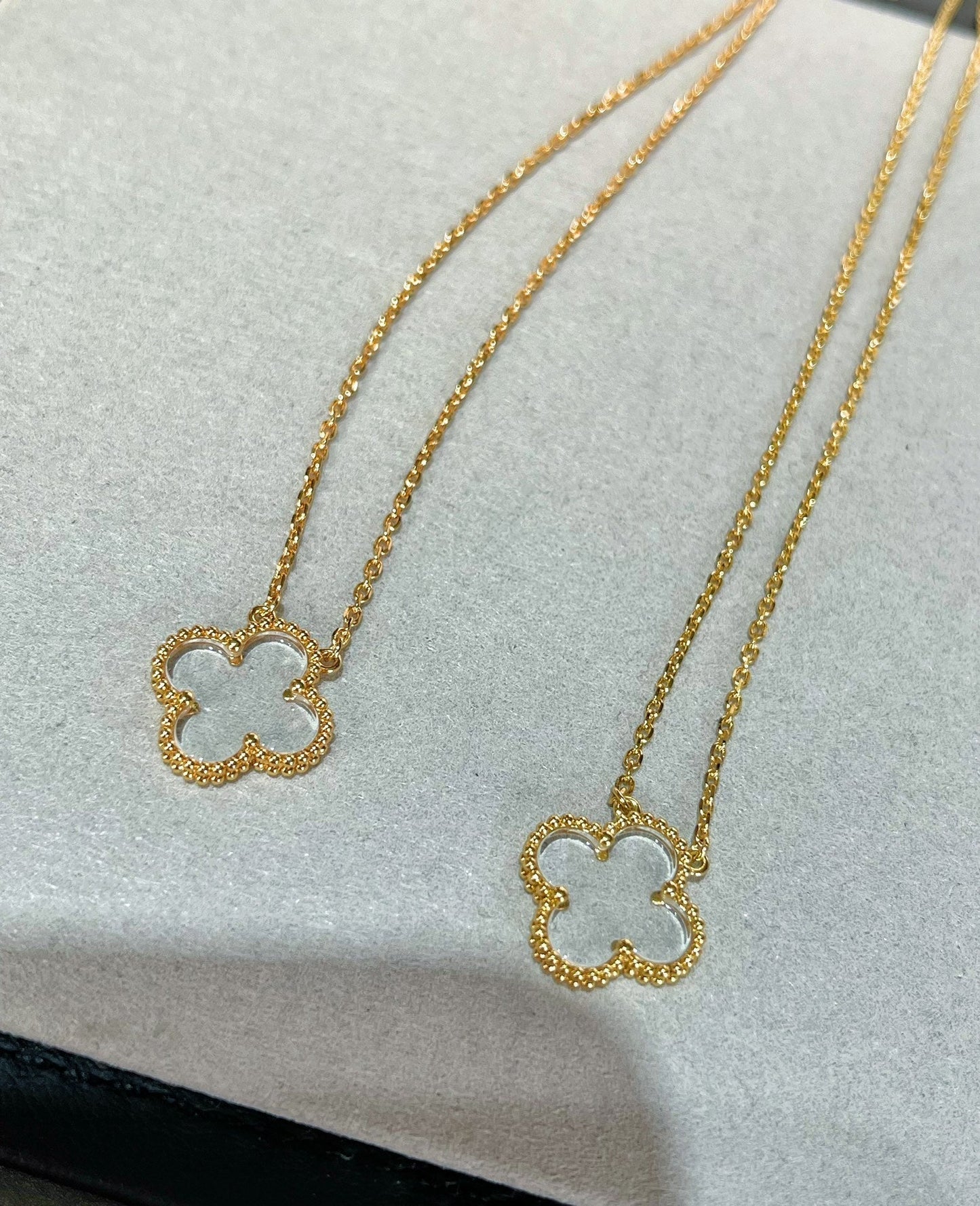 [Am jewelry]CLOVER ROCK CRYSTAL ROSE GOLD NECKLACE