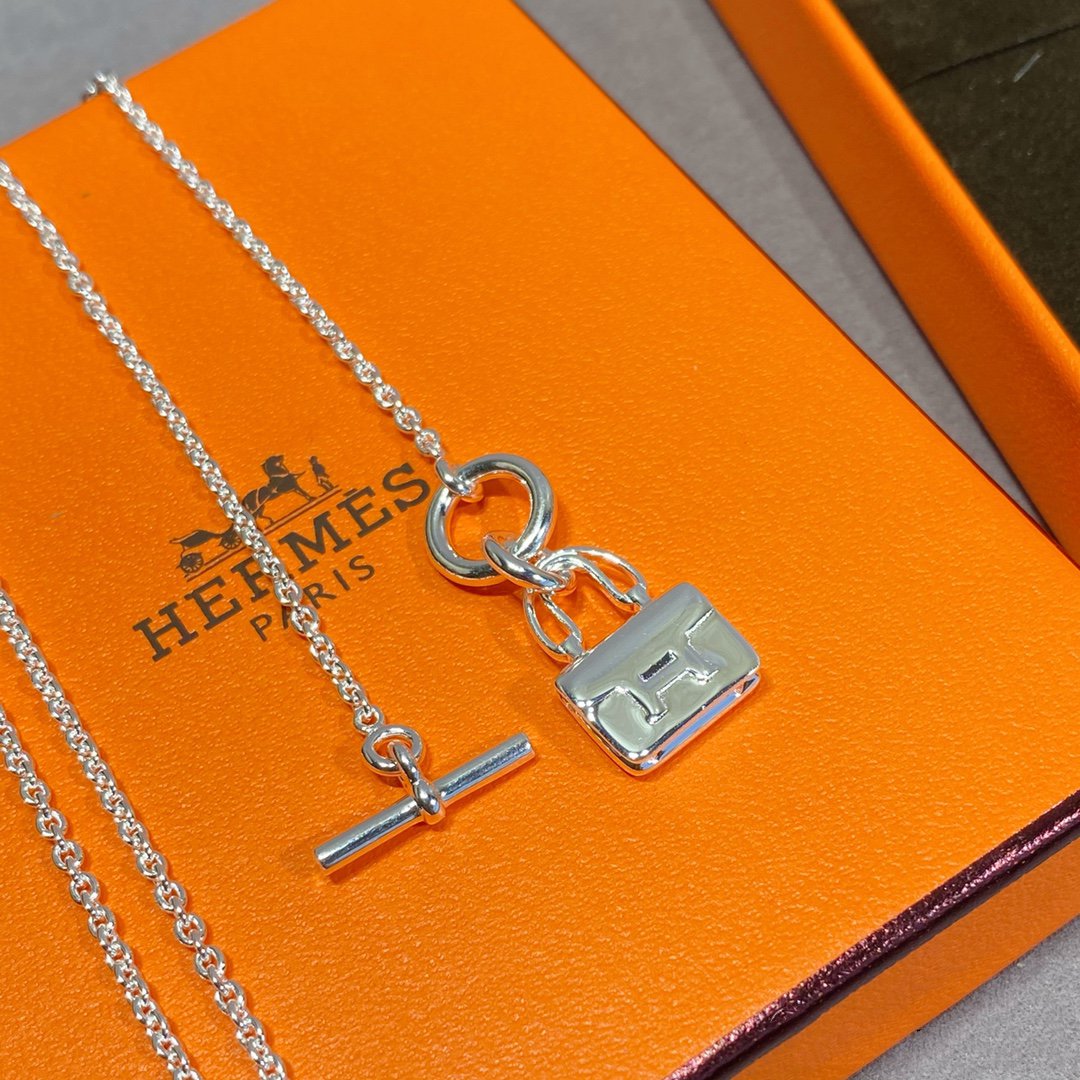 [Am jewelry]CONSTANCE PEDANT SILVER NECKLACE