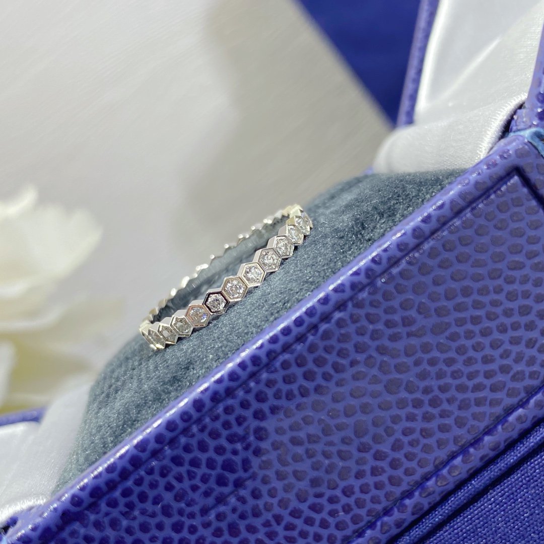 [Am jewelry]BEE LOVE DIAMOND PAVED SMALL RING