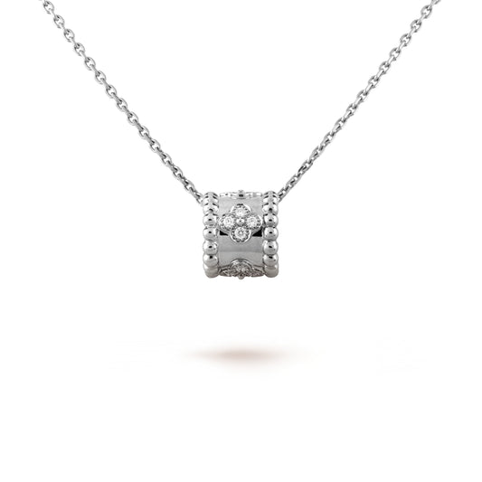 [Am jewelry]PERLEE PEDANT SIVLER DIAMOND NECKLACE