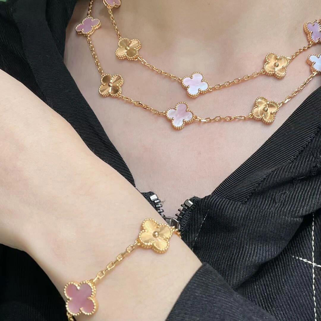 [Am jewelry]CLOVER 20 MOTIFS LASER PINK MOP NECKLACE