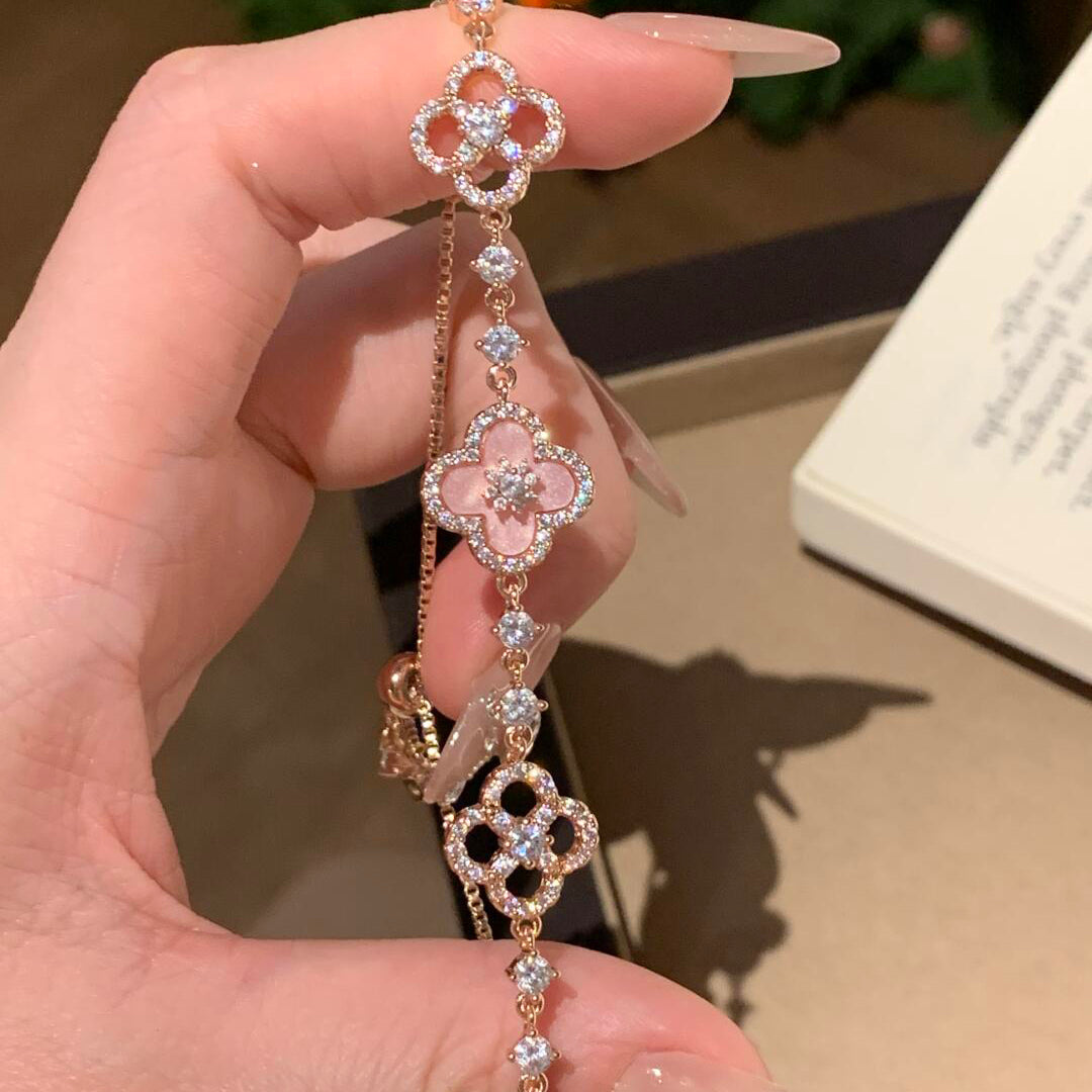 [Am jewelry]CLOVER 5 MOTIF PINK BLUE RED WHITE BRACELET
