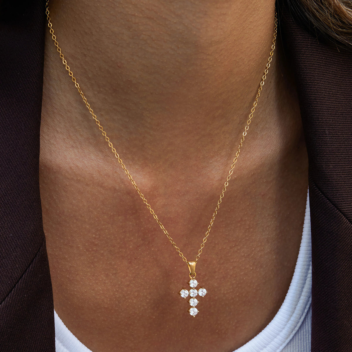 [AM Jewels]Wynter Diamond Cross Necklace