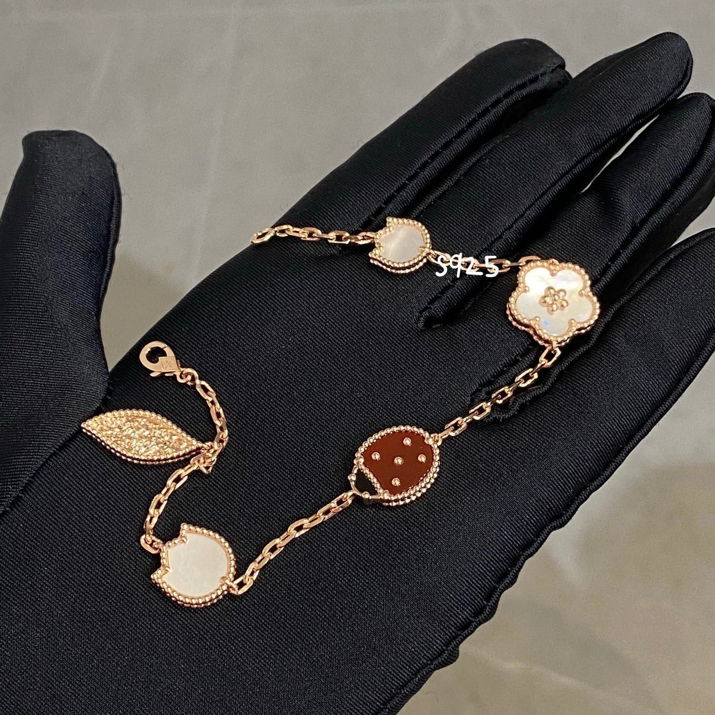 [Am jewelry]LUCKY SPRING 5 MOTIF BRACELET