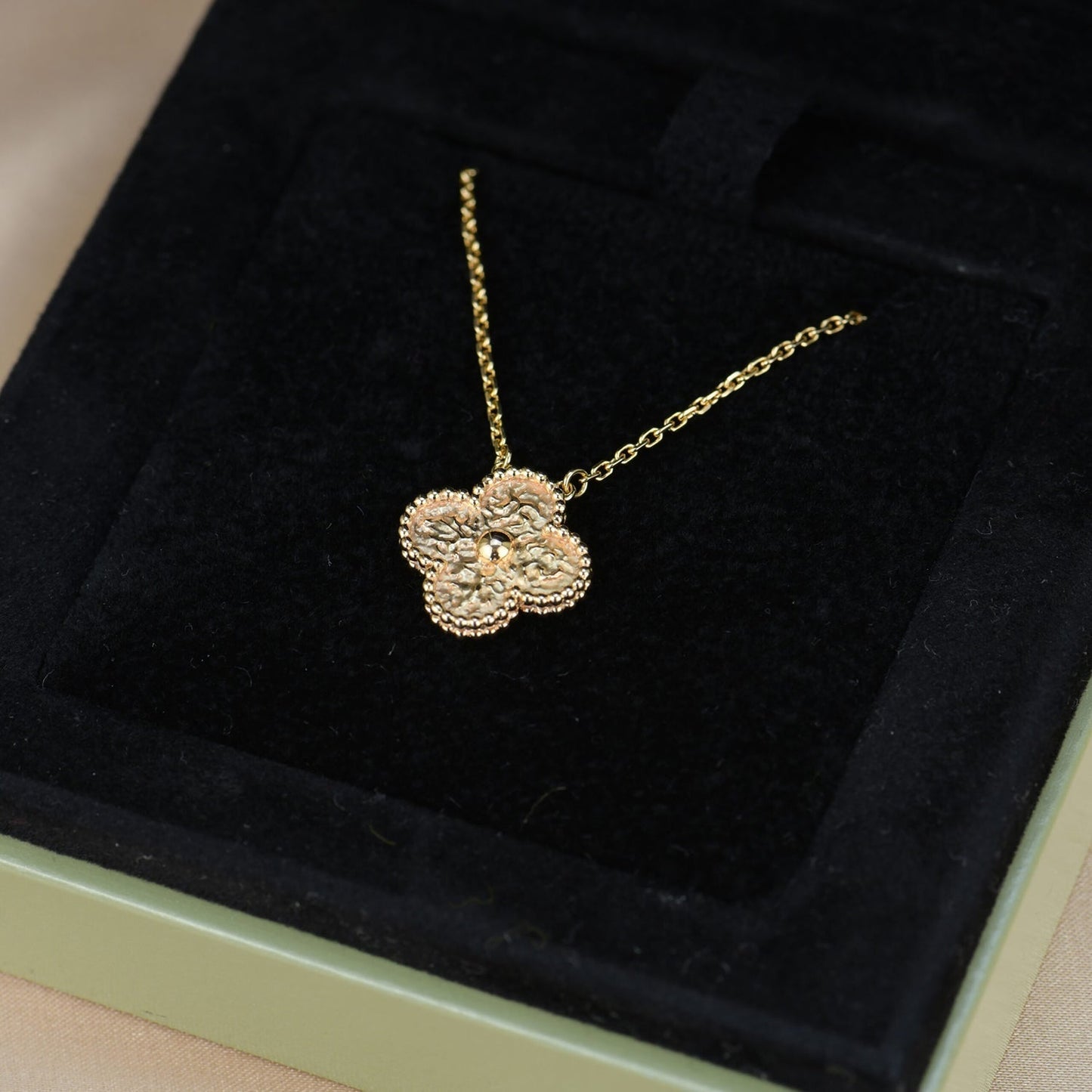 [Am jewelry]CLOVER 15MM  BRONZING NECKLACE