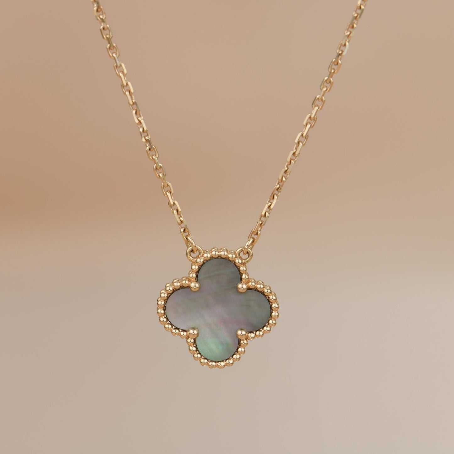 [Am jewelry]CLOVER 15MM  GRAY MOTHER OF PEARL NECKLACE