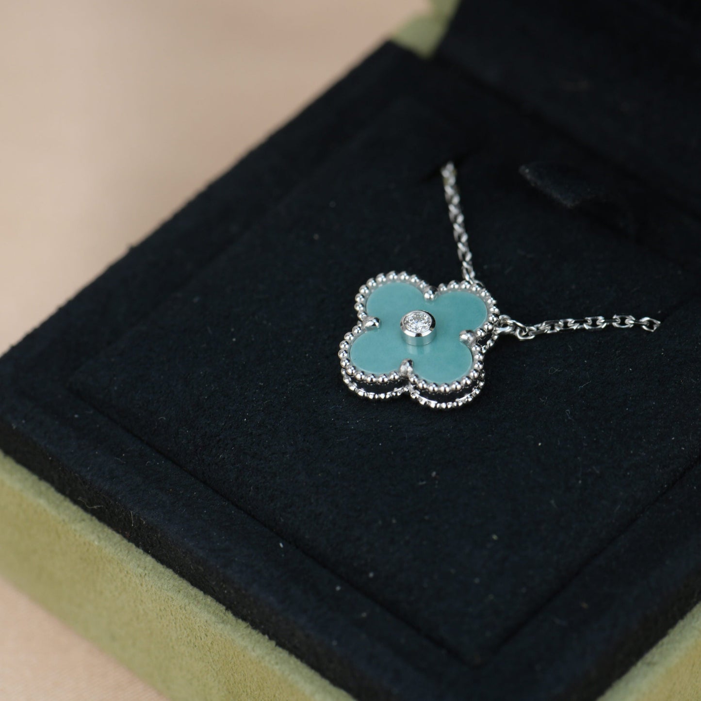[Am jewelry]CLOVER 15MM DIAMOND SVRES PORCELAIN  NECKLACE SILVER