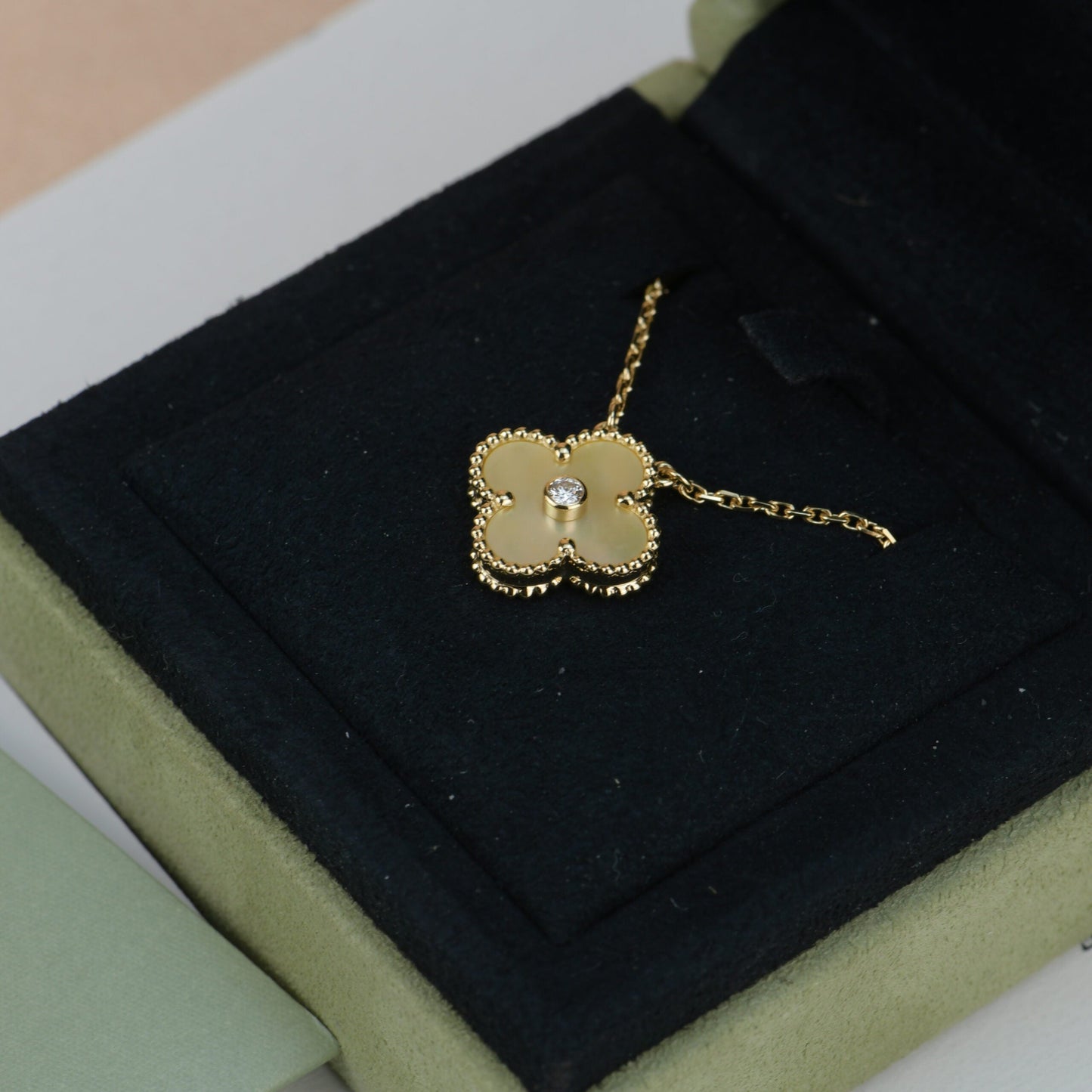 [Am jewelry]CLOVER 15MM DIAMOND GOLD MOTHER OF PEARL NECKLACE