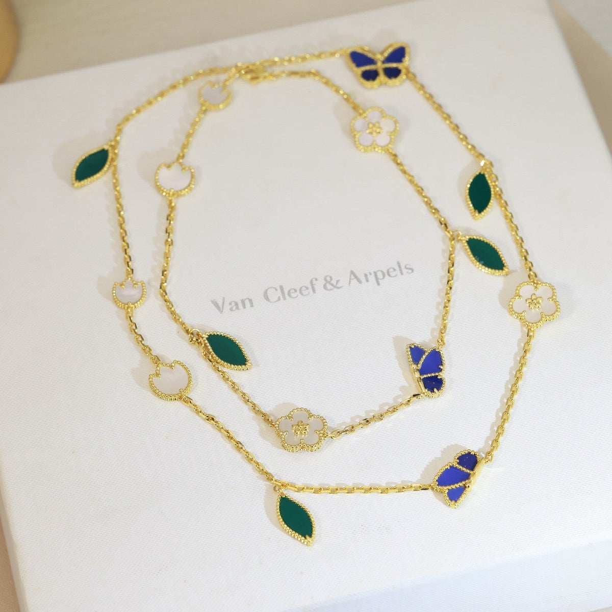 [AM Jewels]LUCKY SPRING BUTTERFLY 15 FLOWER NECKLACE