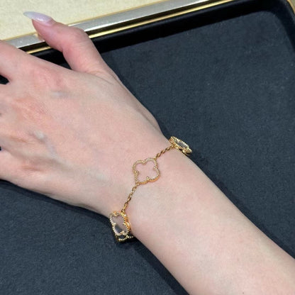 [Am jewelry]CLOVER 5 MOTIF ROCK CRYSTAL BRACELET