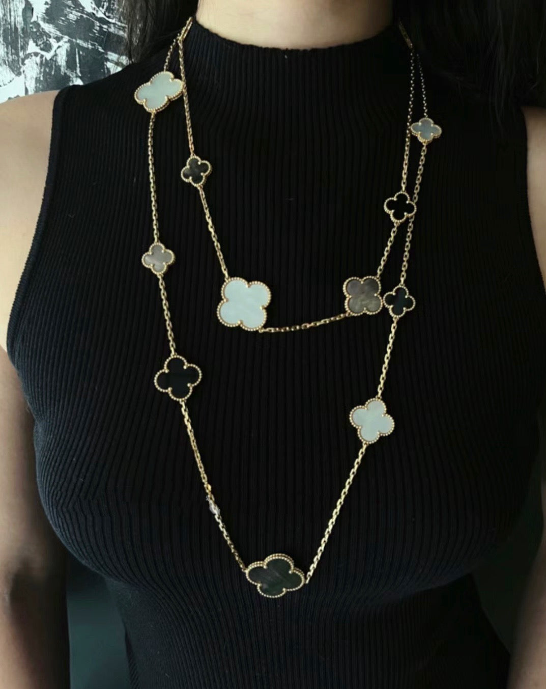 [Am jewelry]CLOVER 16 MOTIF CHALCEDONY MOP Gold NECKLACE