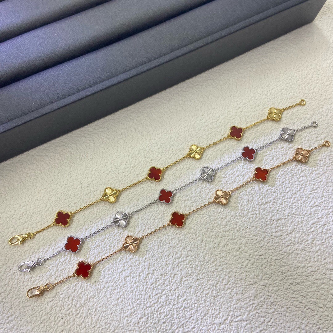 [Am jewelry]CLOVER 6 MOTIF RED AGATE LASER BRACELET