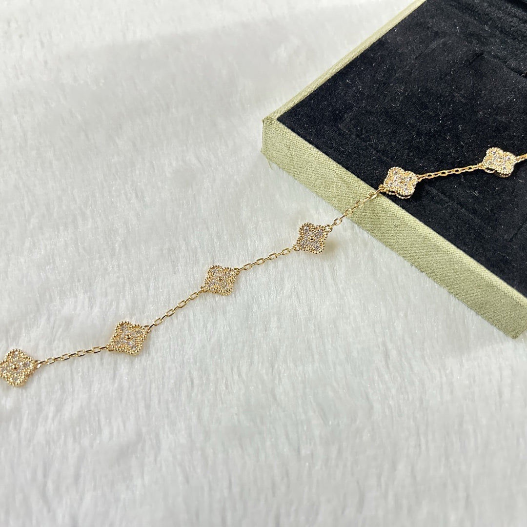 [Am jewelry]CLOVER 6 MOTIF DIAMOND BRACELET