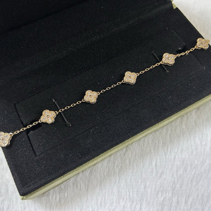 [Am jewelry]CLOVER 6 MOTIF DIAMOND BRACELET