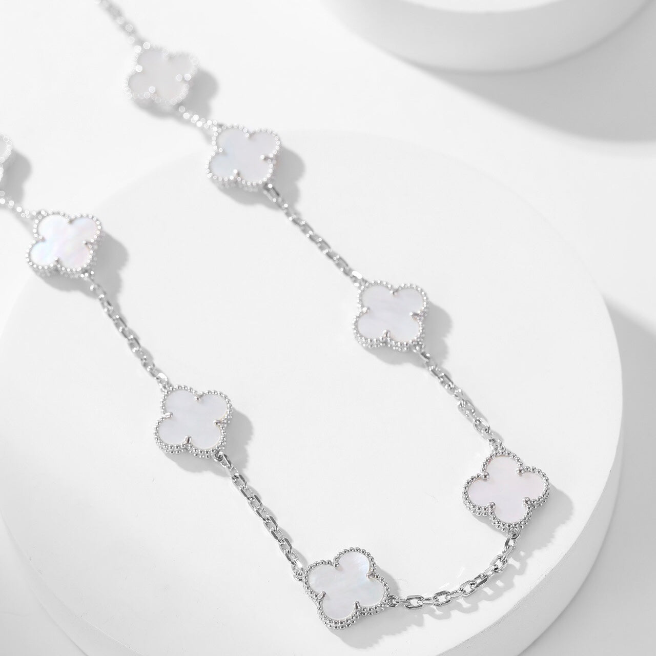 [Am jewelry]CLOVER 10 MOTIFS WHITE MOTHER OF PEARL NECKLACE