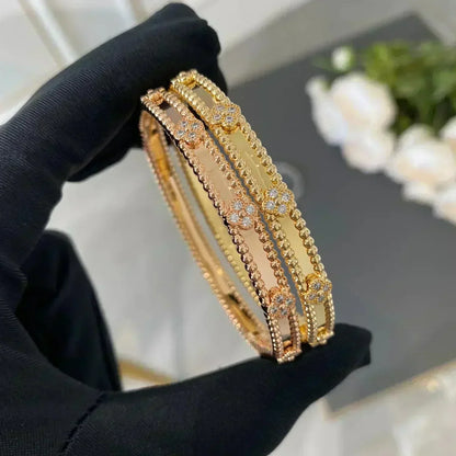 [Am jewelry]CLOVER BRACELET 4MM DIAMONDS