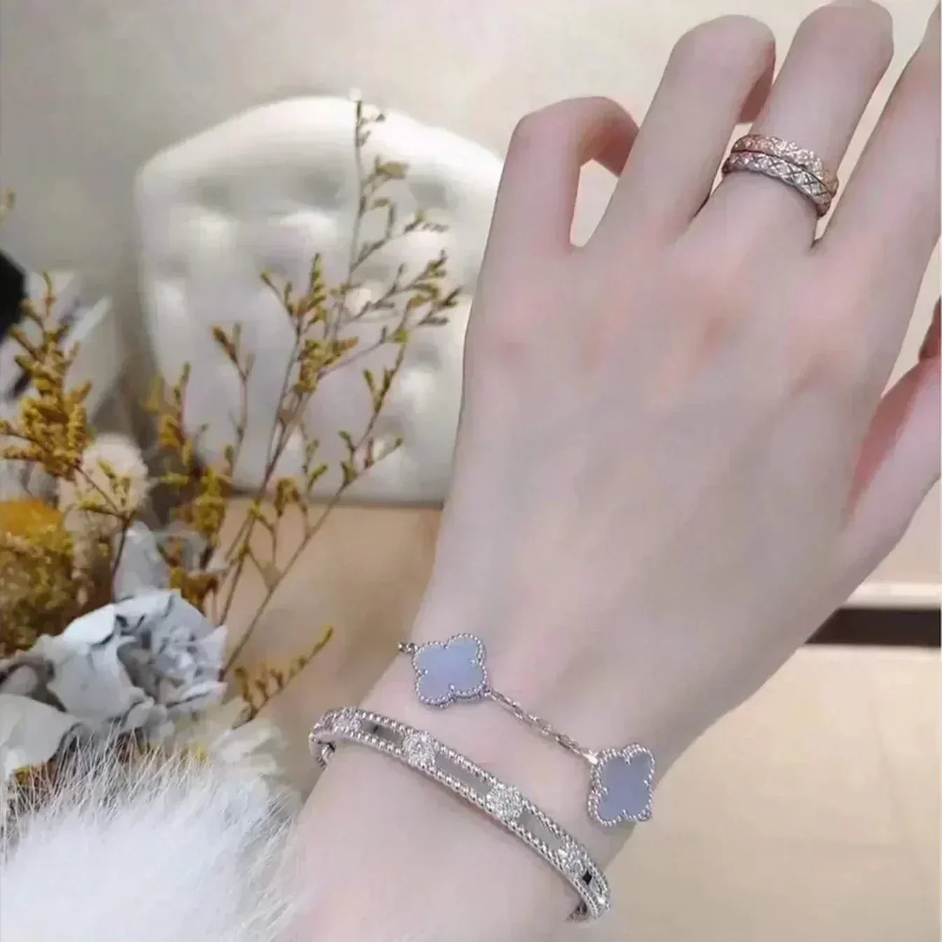 [Am jewelry] CLOVER 5 MOTIF PURPLE CHALCEDONY BRACELET COLLECTION