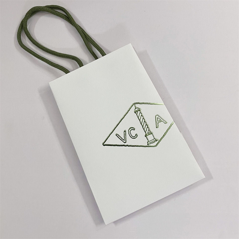 [Am jewelry]VA CLOVER BRACELET NECKLACE RING BOX GIFT BAG