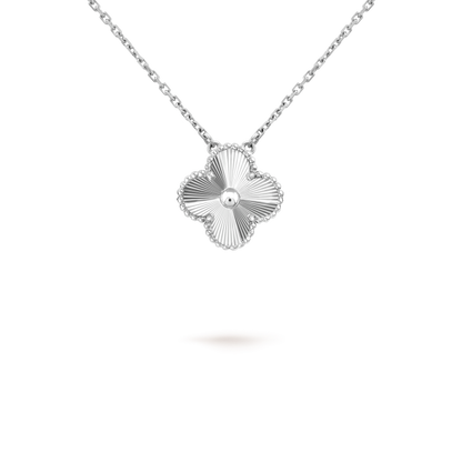 [Am jewelry]CLOVER 15MM LASER NECKLACE SILVER