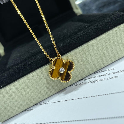 [Am jewelry]CLOVER 15MM DIAMOND AND YELLOW TIGER'S EYE AGATE necklace