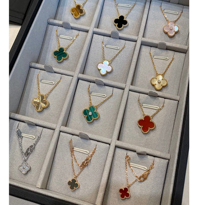 [Am jewelry]CLOVER 15MM CARNELIAN SINGLE FLOWER NECKLACE