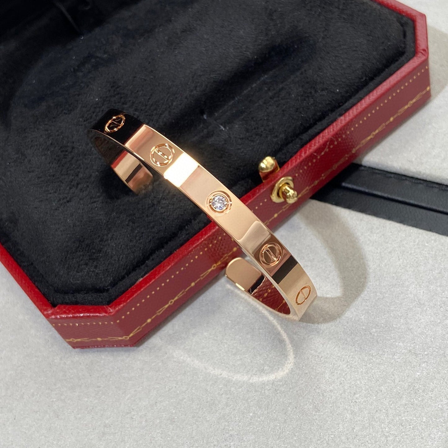 [Am jewelry]LOVE BRACELET 6.1MM 1 DIAMOND OPEN CUFF
