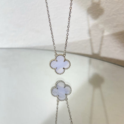 [Am jewelry]CLOVER 15MM BLUE CHALCEDONY NECKLACE SILVER