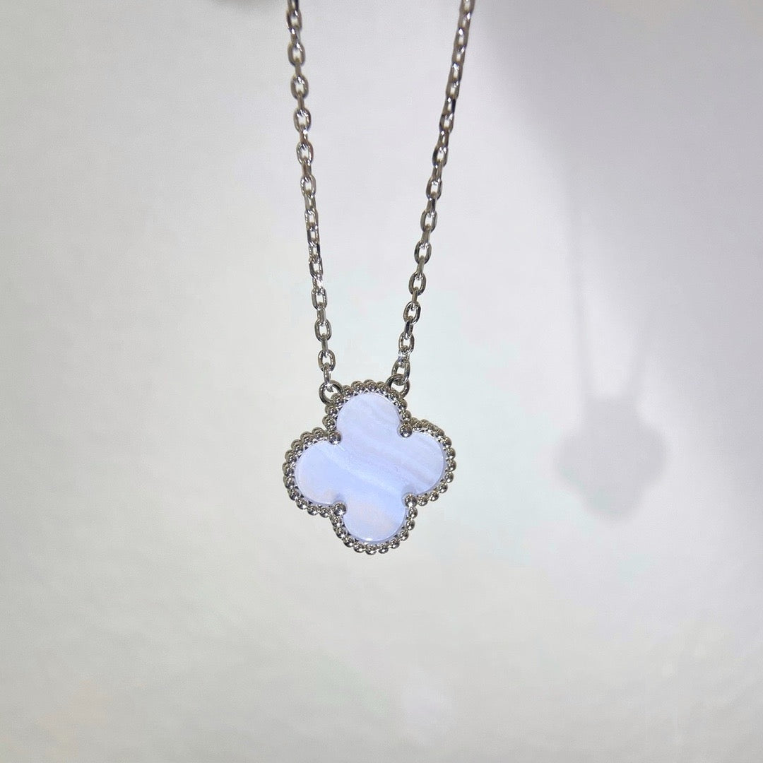 [Am jewelry]CLOVER 15MM BLUE CHALCEDONY NECKLACE SILVER