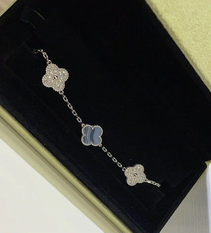 [Am jewelry] CLOVER 5 MOTIF PURPLE CHALCEDONY BRACELET COLLECTION