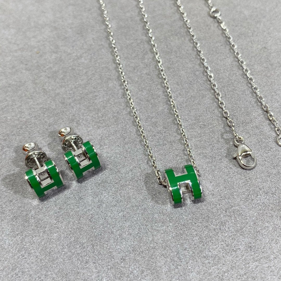 [Am jewelry]POP H GREEN NECKLACE SILVER AND GOLD