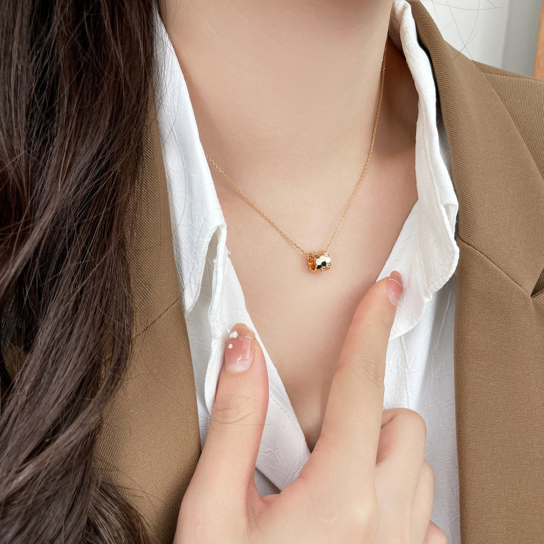 [Am jewelry]BEE MINI PEDANT DIAMOND NECKLACE