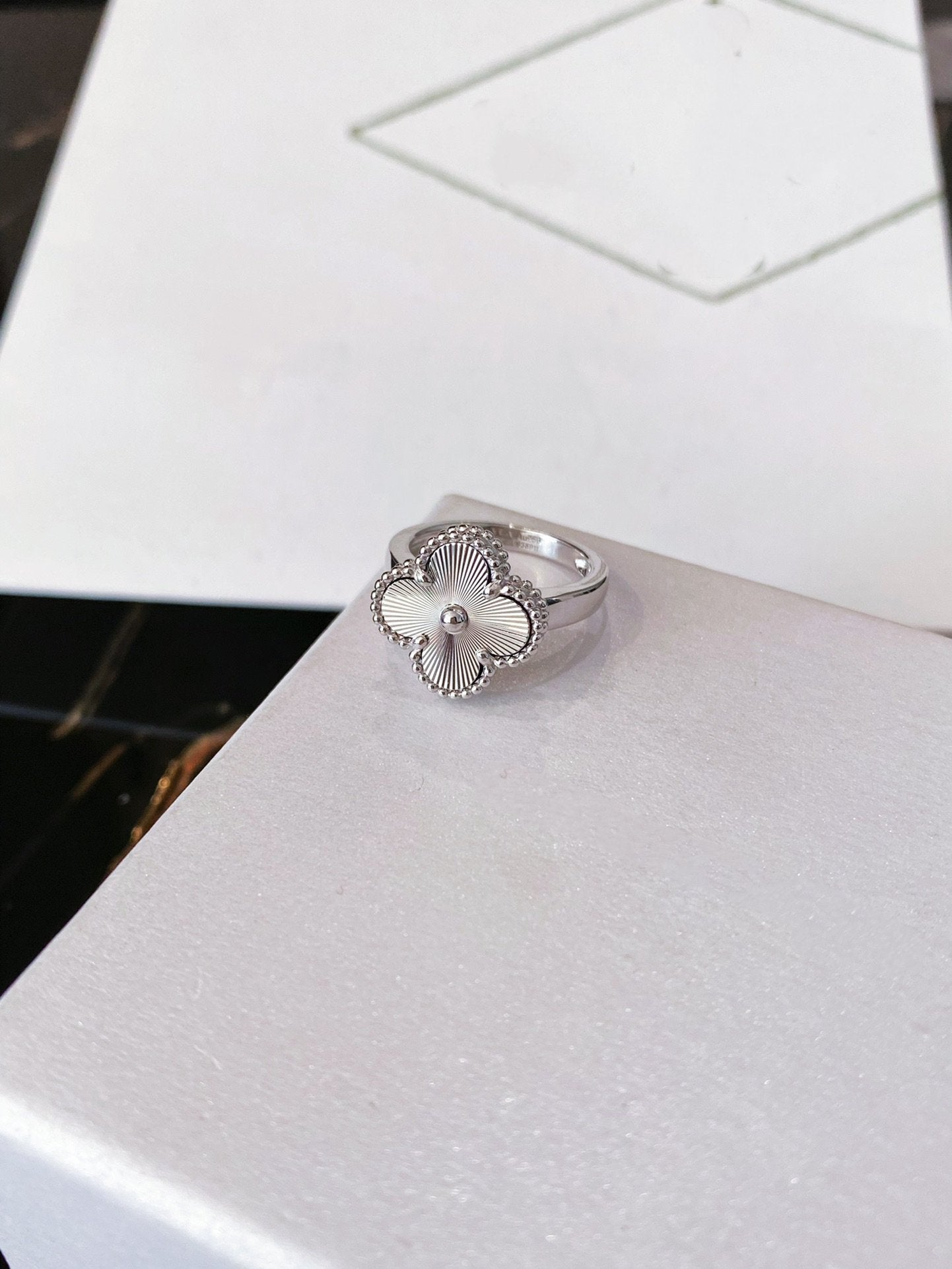 [Am jewelry]CLOVER SILVER RING