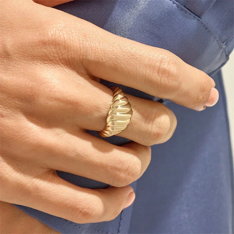[AM Jewels]Ylenna Gold Croissant Ring