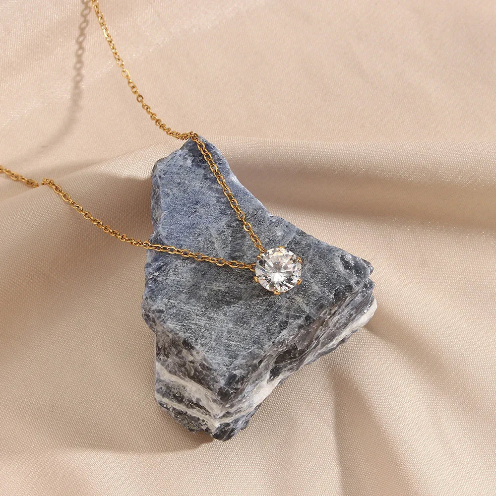 [AM Jewels]Kyla Solitaire Gold Necklace