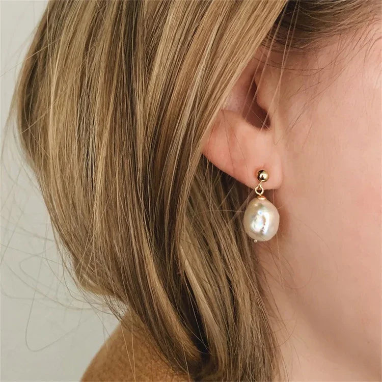 [AM Jewels]Gloria Freshwater Pearl Earrings
