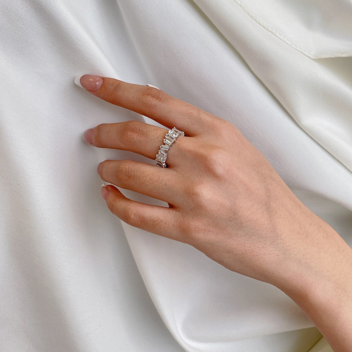 [Am jewelry]Delicate Multi Shape Tennis Ring