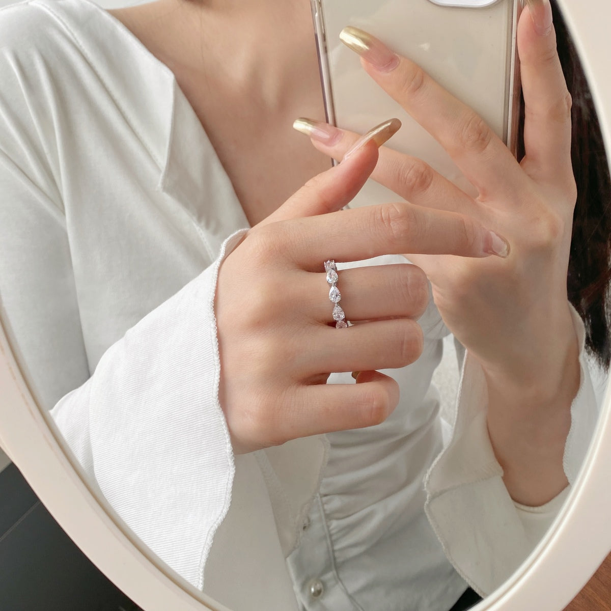 [Am jewelry]Exquisite Pear Cut Tennis Ring