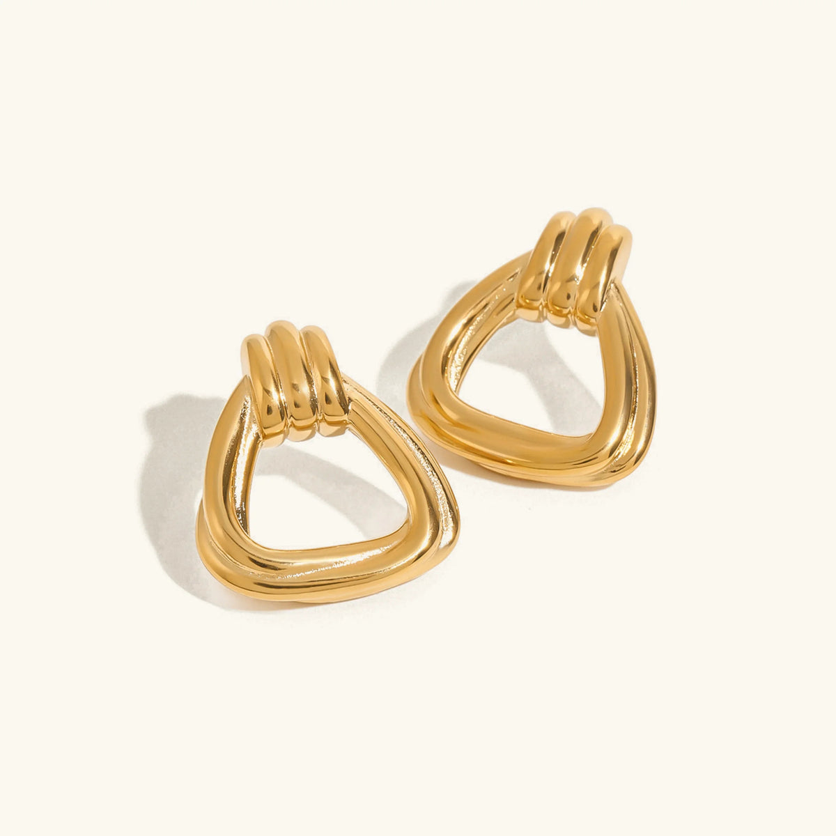 [AM Jewels]Doris Knot Charm Gold Earrings