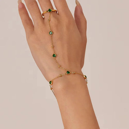 [AM Jewels]Gladys Emerald Heart Hand Chain