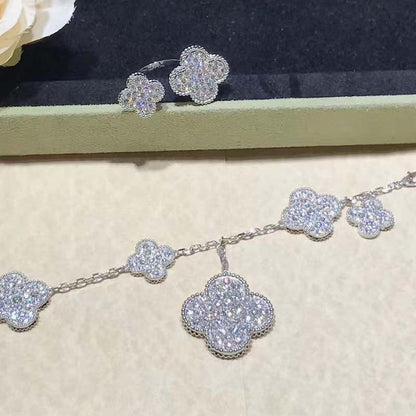 [Am jewelry]CLOVER 6 MOTIFS SILVER DIAMOND BRACELET