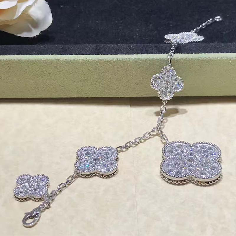 [Am jewelry]CLOVER 6 MOTIFS SILVER DIAMOND BRACELET