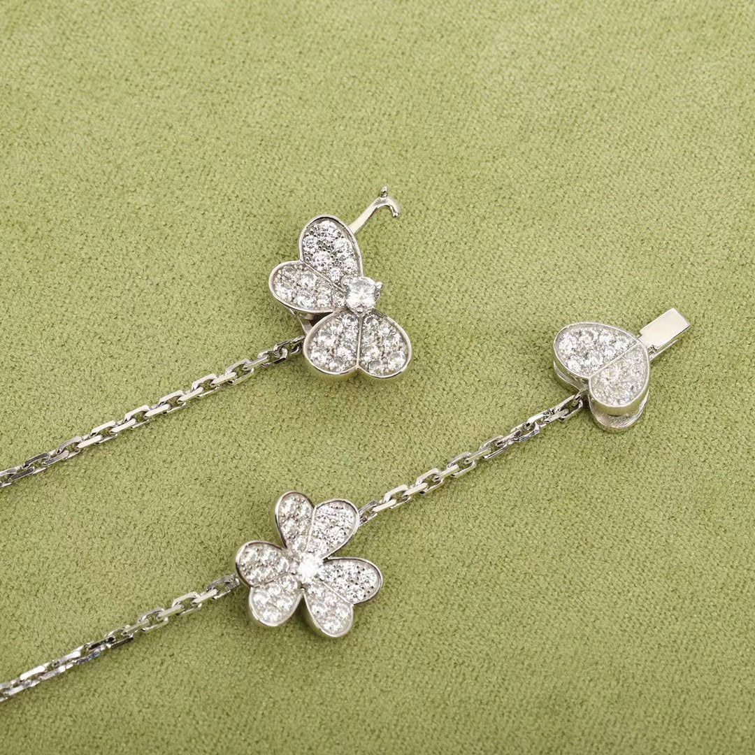 [Am jewelry]FRIVOLE SILVER 9 FLOWERS NECKLACE