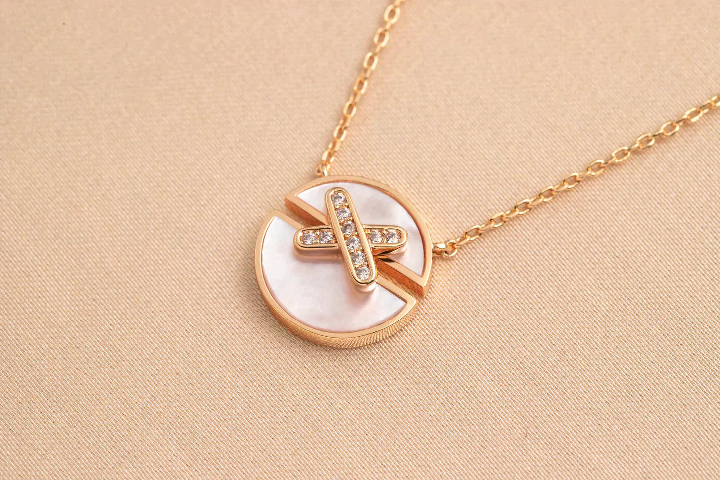 [Am jewelry]JEUX DE ROSE GOLD DIAMOND NECKLACE