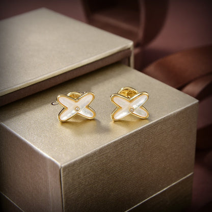 [Am jewelry]JEUX DE WHITE MOP GOLD DIAMOND EARRINGS